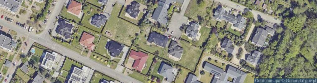 Zdjęcie satelitarne Mała Aleja Róż ul.