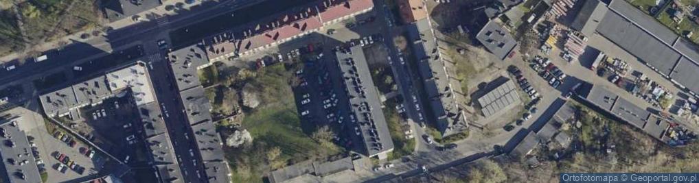 Zdjęcie satelitarne Młodego Hutnika ul.