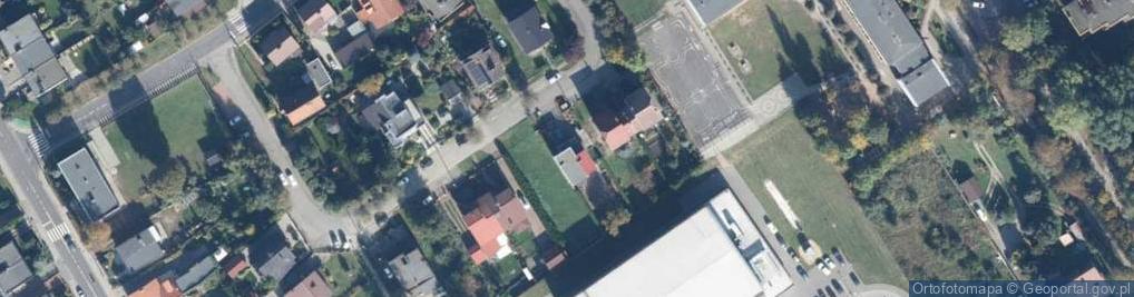 Zdjęcie satelitarne Młodych Przemysłowców ul.