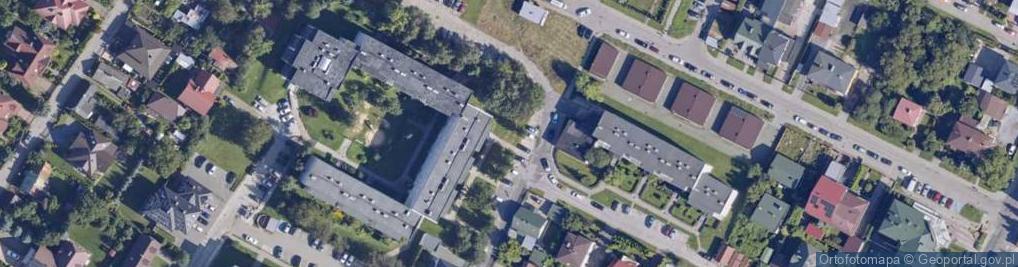 Zdjęcie satelitarne Młodzieżowa ul.