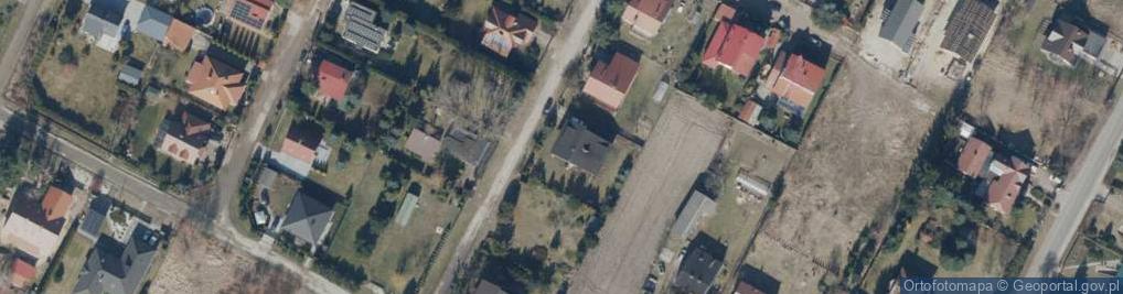 Zdjęcie satelitarne Modrzewiowa ul.