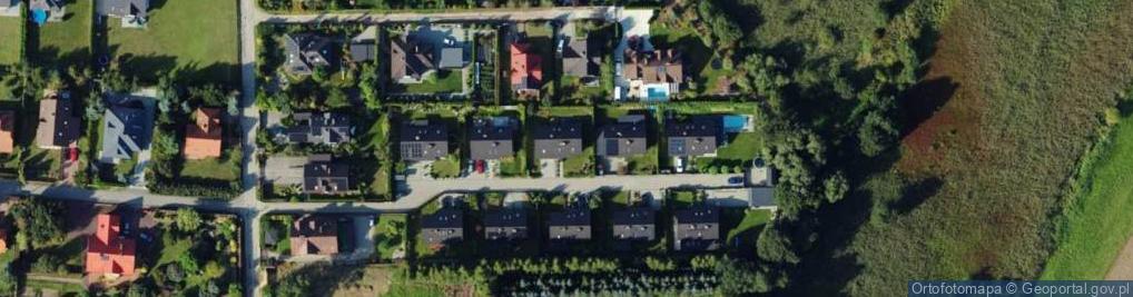 Zdjęcie satelitarne Modrzewiowa ul.