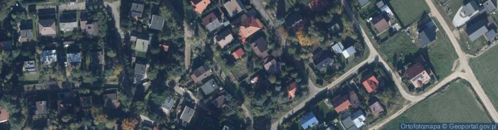 Zdjęcie satelitarne Modrzewiowa ul.