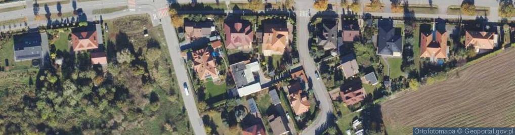 Zdjęcie satelitarne Modrzewiowa ul.