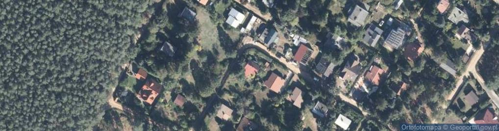 Zdjęcie satelitarne Modrzewiowa ul.