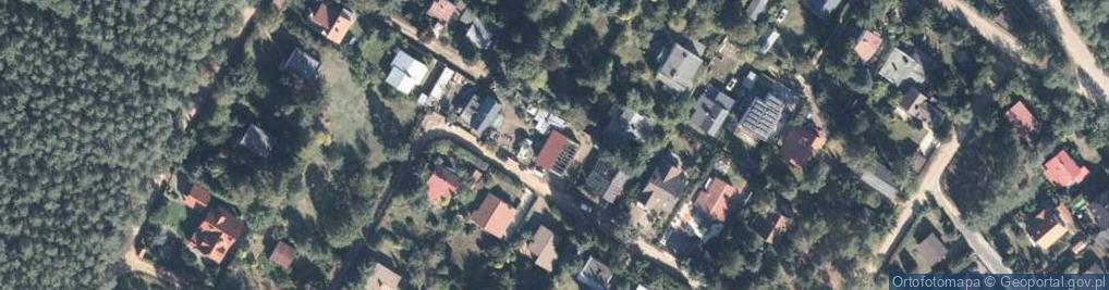 Zdjęcie satelitarne Modrzewiowa ul.