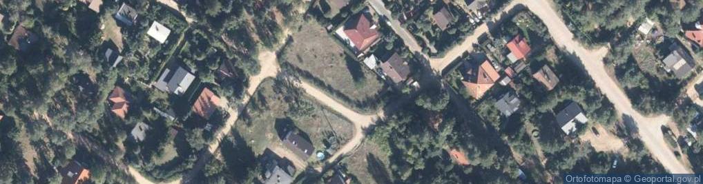 Zdjęcie satelitarne Modrzewiowa ul.