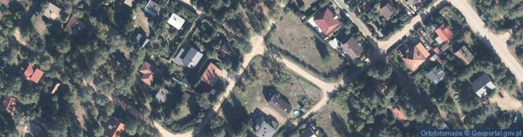 Zdjęcie satelitarne Modrzewiowa ul.