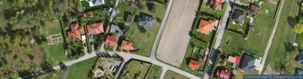 Zdjęcie satelitarne Modrzewiowa ul.