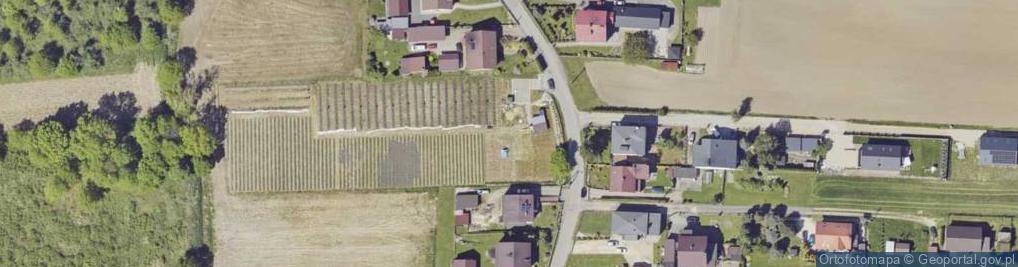 Zdjęcie satelitarne Nadbrzeżna ul.