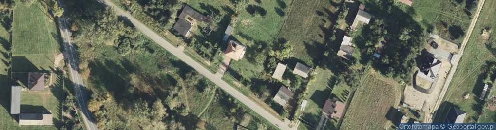 Zdjęcie satelitarne Nadbrzeżna ul.