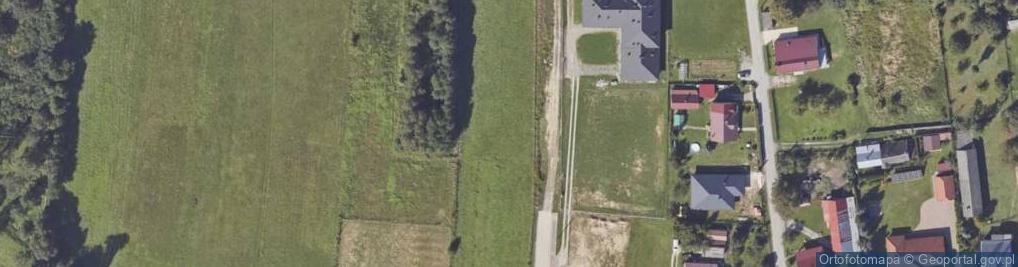 Zdjęcie satelitarne Nadbrzeżna ul.