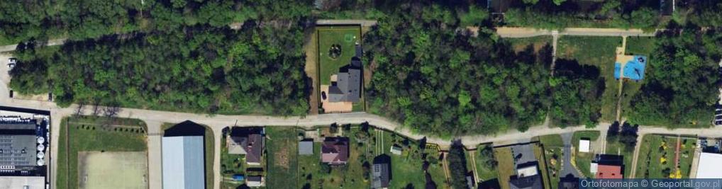 Zdjęcie satelitarne Nadbrzeżna ul.