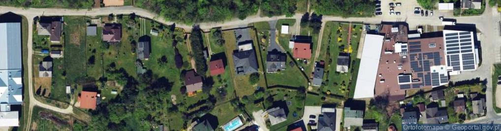 Zdjęcie satelitarne Nadbrzeżna ul.