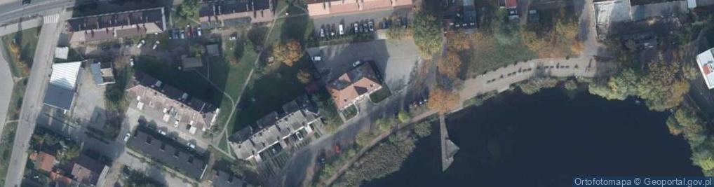 Zdjęcie satelitarne Nadbrzeżna ul.