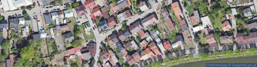 Zdjęcie satelitarne Nadwodna ul.