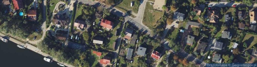 Zdjęcie satelitarne Nadwiślańska ul.
