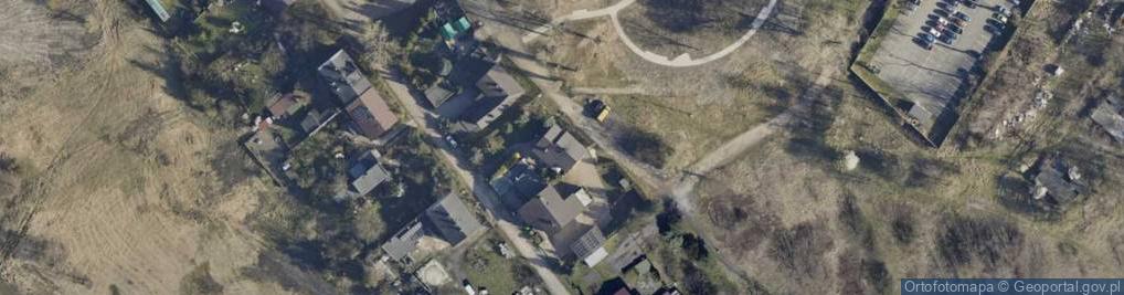 Zdjęcie satelitarne Nadbrzeżna ul.