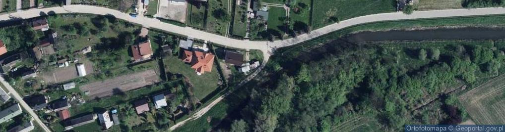 Zdjęcie satelitarne Nadrzeczna ul.