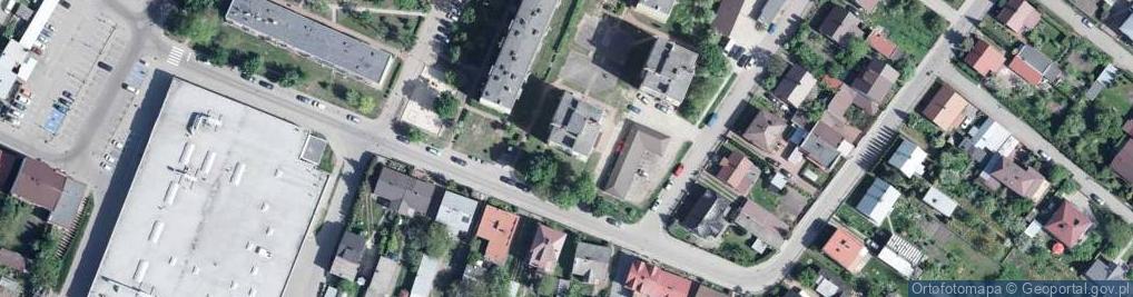 Zdjęcie satelitarne Nadbrzeżna ul.
