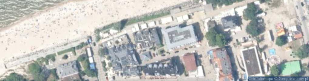 Zdjęcie satelitarne Nadbrzeżna ul.