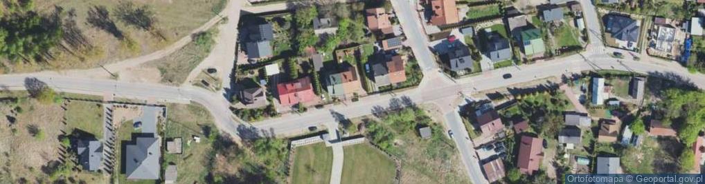 Zdjęcie satelitarne Nadnarwiańska ul.
