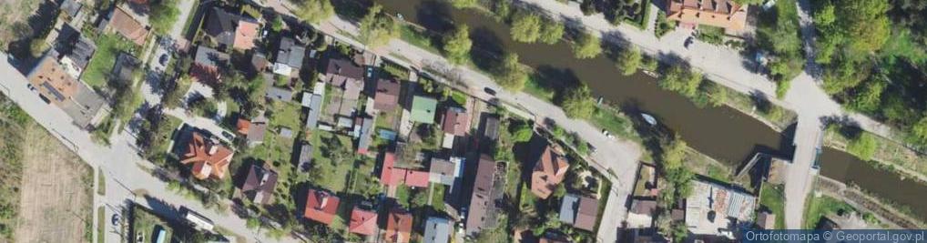 Zdjęcie satelitarne Nadwodna ul.
