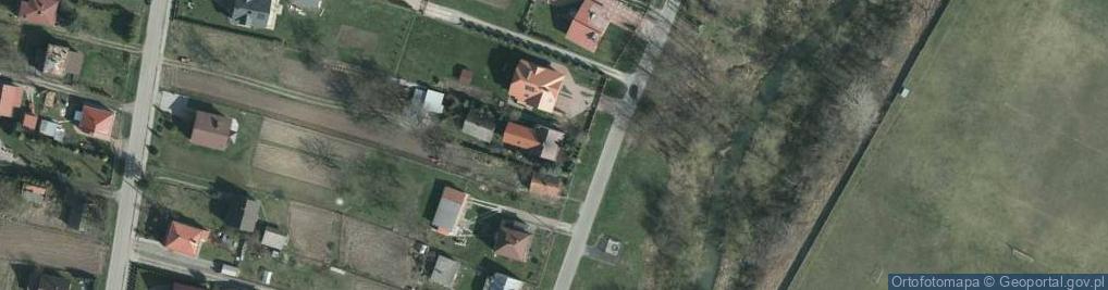 Zdjęcie satelitarne Nadbrzeżna ul.