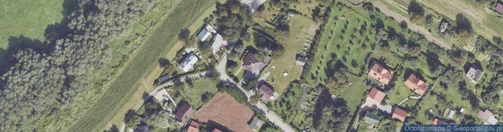 Zdjęcie satelitarne Nadbrzeżna ul.