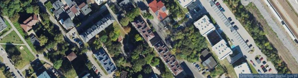 Zdjęcie satelitarne Naftowa ul.