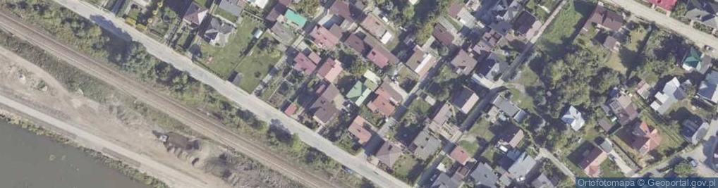 Zdjęcie satelitarne Nadrzeczna ul.