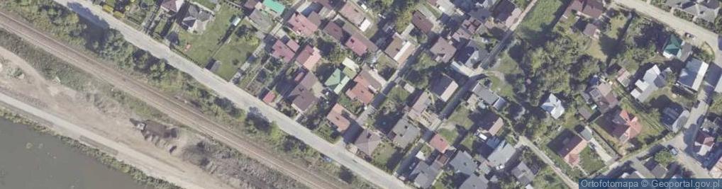 Zdjęcie satelitarne Nadrzeczna ul.