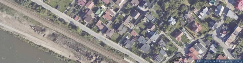 Zdjęcie satelitarne Nadrzeczna ul.