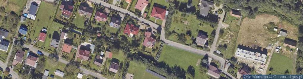 Zdjęcie satelitarne Nadbrzeżna ul.