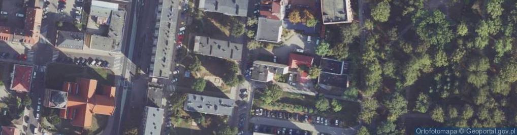 Zdjęcie satelitarne Niepodległości ul.