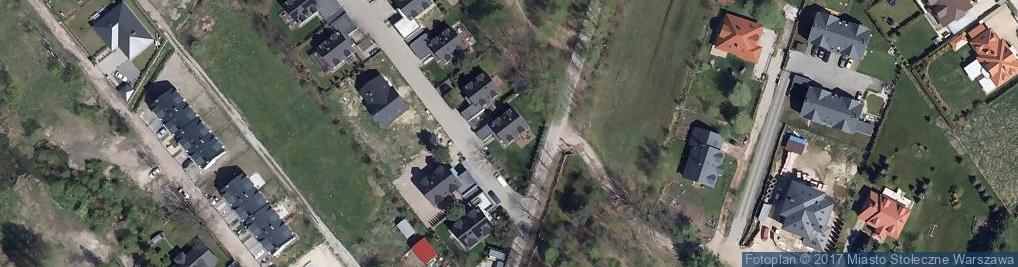Zdjęcie satelitarne Niecodzienna ul.