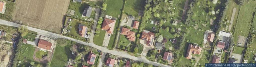 Zdjęcie satelitarne Nowodojazdowa ul.
