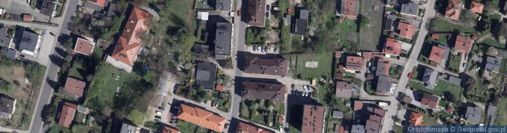 Zdjęcie satelitarne Obrońców Pokoju ul.