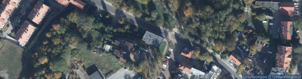 Zdjęcie satelitarne Obrońców Pokoju ul.