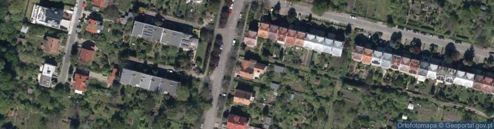 Zdjęcie satelitarne Odkrywców ul.