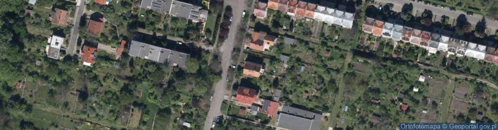 Zdjęcie satelitarne Odkrywców ul.