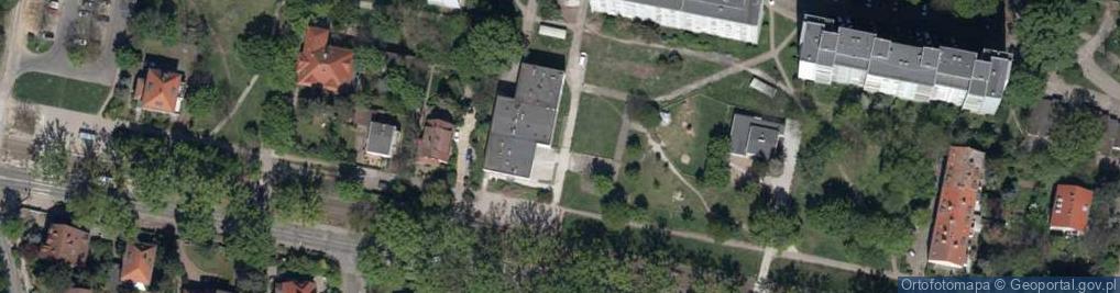 Zdjęcie satelitarne Olszewskiego Karola ul.