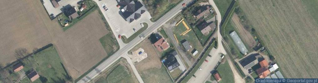Zdjęcie satelitarne Osieczany ul.