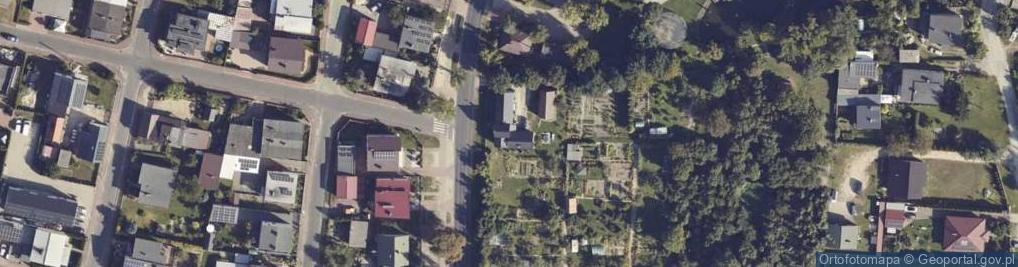 Zdjęcie satelitarne Ostrowska ul.