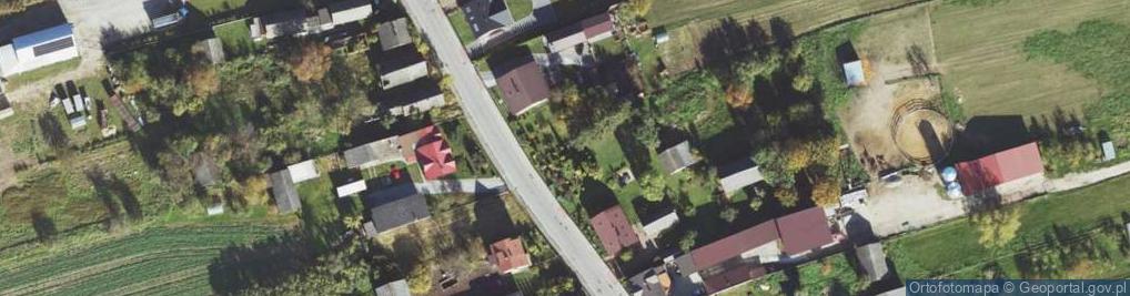 Zdjęcie satelitarne Ożarów ul.