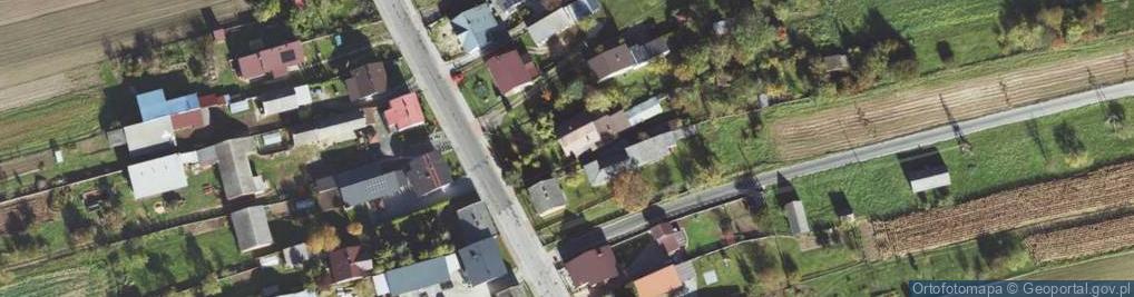 Zdjęcie satelitarne Ożarów ul.