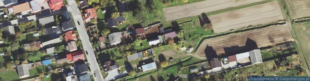 Zdjęcie satelitarne Ożarów ul.