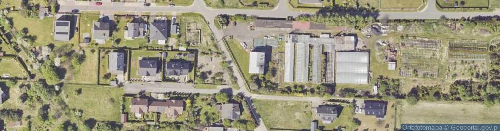 Zdjęcie satelitarne Piernikarczyka Józefa ul.