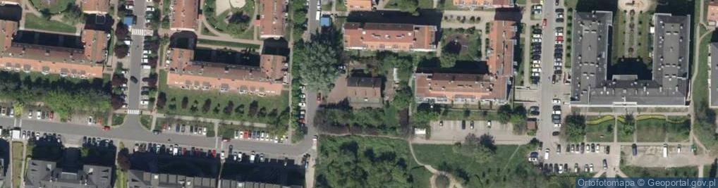 Zdjęcie satelitarne Pirenejska ul.