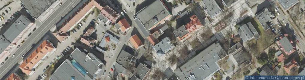 Zdjęcie satelitarne Pieniężnego, dr. ul.